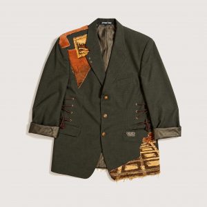 brownblazer front No Model