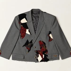 blazer front No Model